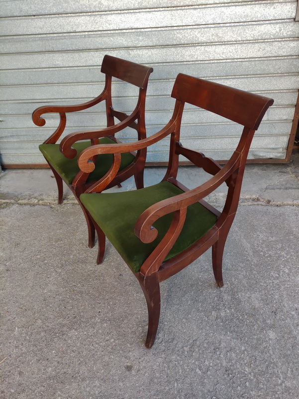 silla madera terciopelo verde 44-84x53x50 2u